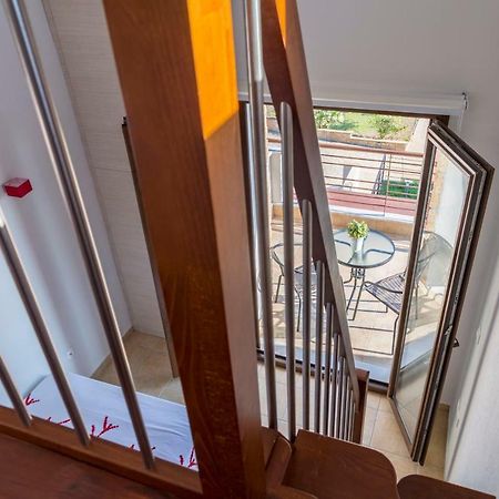Villa Kristin 2 - 2Min Walk To Great Sandy, Shallow Beach Nikiti  Luaran gambar