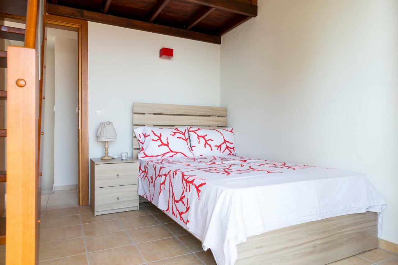 Villa Kristin 2 - 2Min Walk To Great Sandy, Shallow Beach Nikiti  Luaran gambar