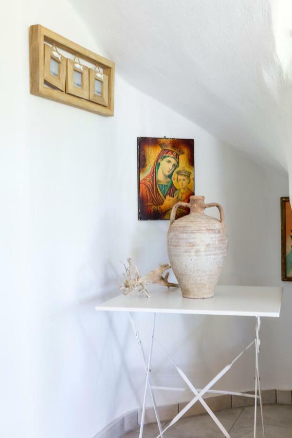 Villa Kristin 2 - 2Min Walk To Great Sandy, Shallow Beach Nikiti  Luaran gambar